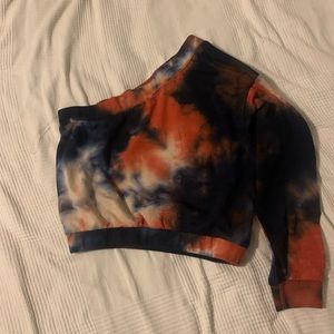 One sleeve crop sweater